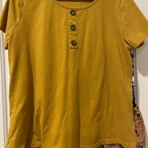 Umgee Mustard Short Sleeve Top